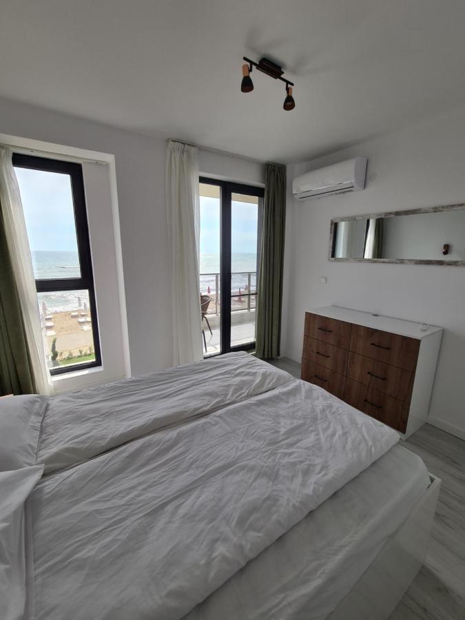 Gold Beach Apart Obzor Exterior foto