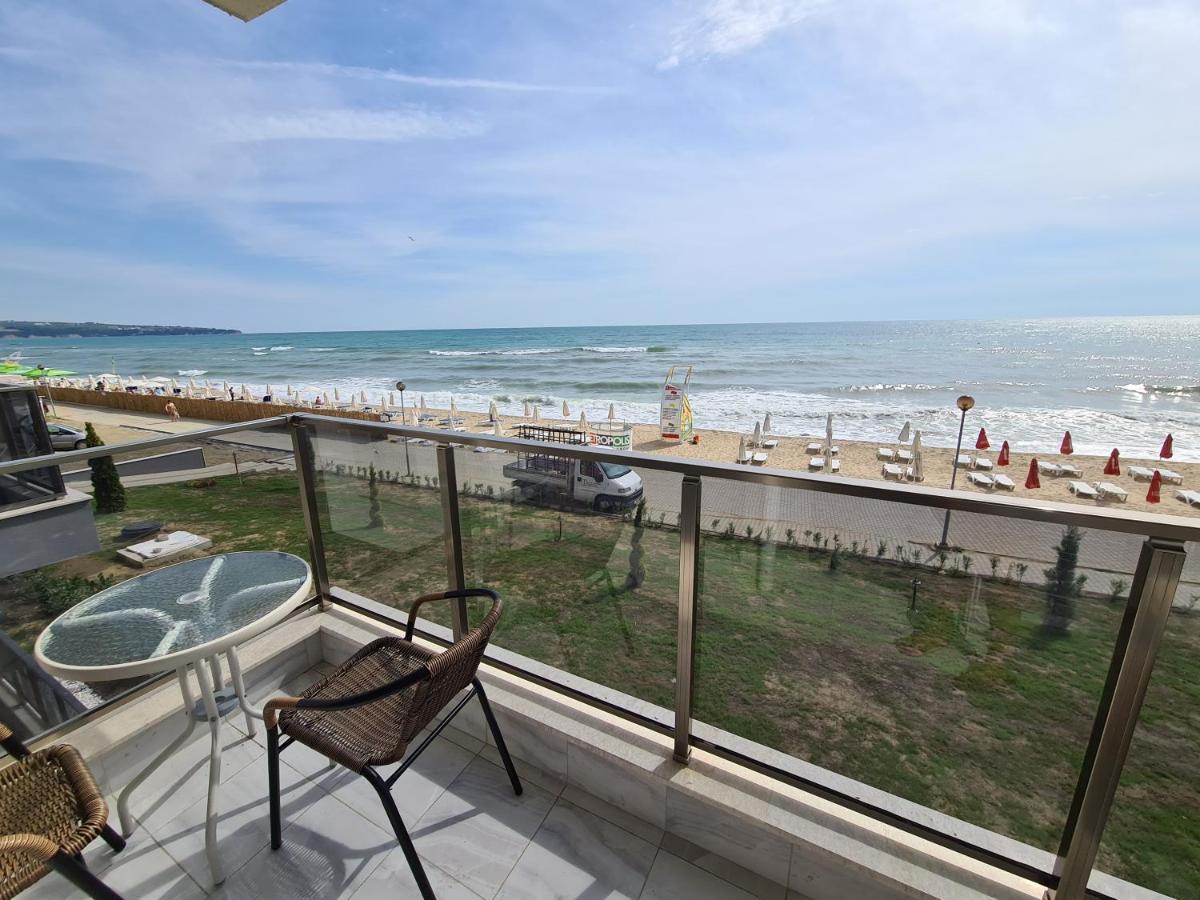 Gold Beach Apart Obzor Exterior foto