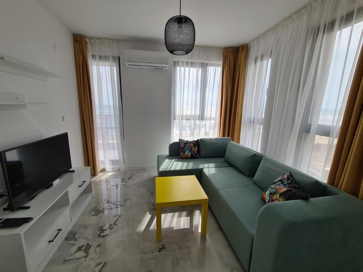 Gold Beach Apart Obzor Exterior foto